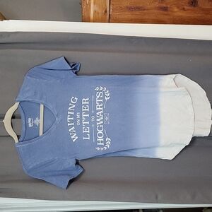 Harry Potter T-shirt Blue Ombre V-neck High Low Hem Size XS GUC